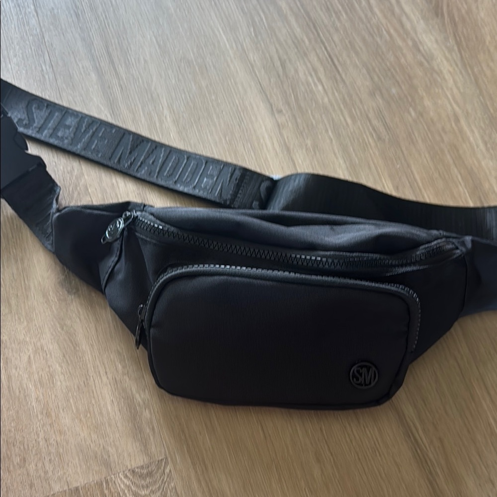 Steve Madden Black Crossbody Bag